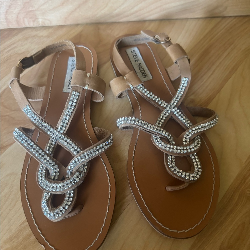 Steve Madden Brown Sandals with Sparkling Rhinestones